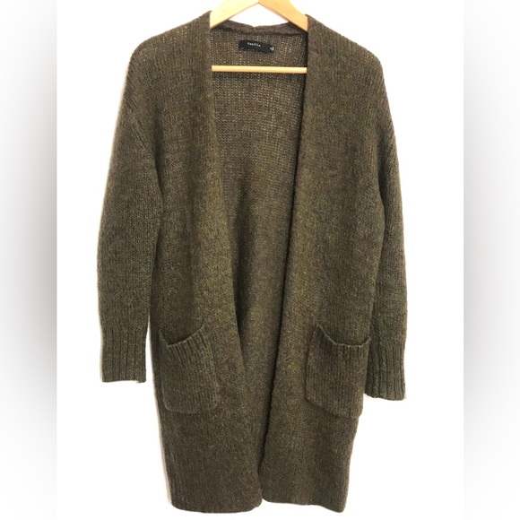 Aritzia - Talula cardigan - Picture 4 of 5